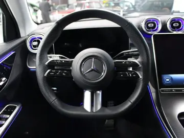 MERCEDES-BENZ GLC 220 d 4M AMG Advanced   Panorama AHK 360