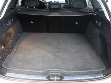 MERCEDES-BENZ GLC 220 d 4M AMG Advanced   Panorama AHK 360