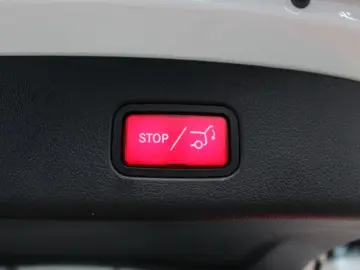 MERCEDES-BENZ GLC 220 d 4M AMG Advanced   Panorama AHK 360