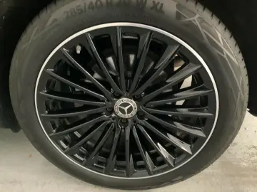 MERCEDES-BENZ GLC 200 4M Coupé AMG Night Pano HUD AHK DISTRO