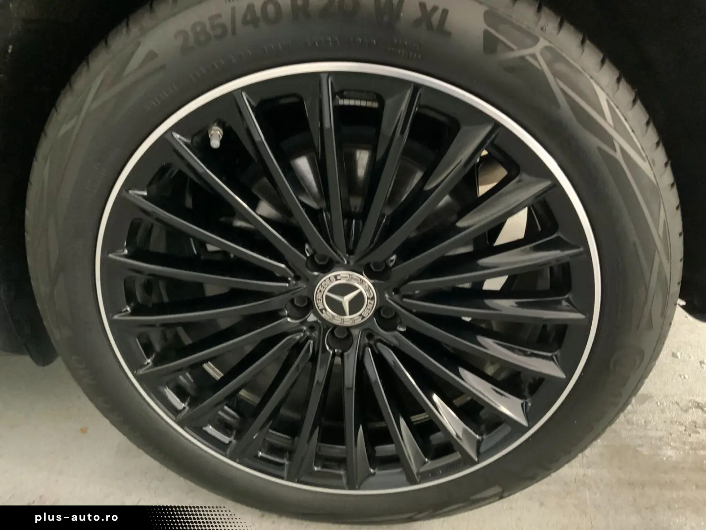 MERCEDES-BENZ GLC 200 4M Coupé AMG Night Pano HUD AHK DISTRO