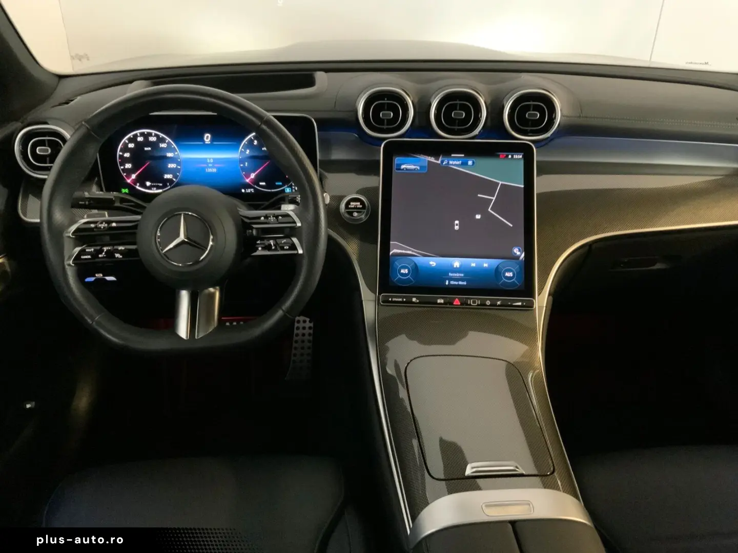 MERCEDES-BENZ GLC 200 4M Coupé AMG Night Pano HUD AHK DISTRO