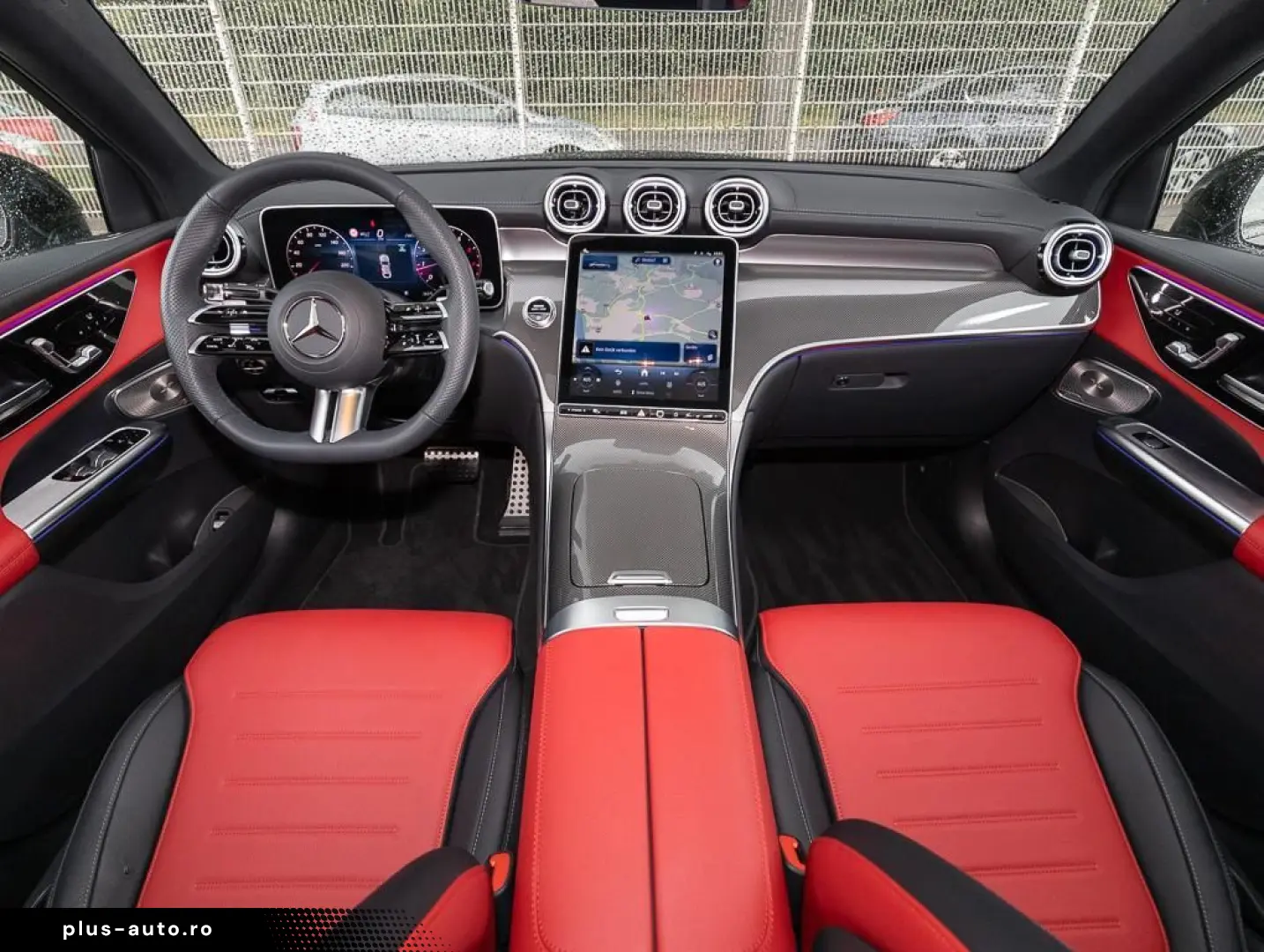 MERCEDES-BENZ GLC 200 4MATIC Coupé Pano SpurW Sport W-Paket