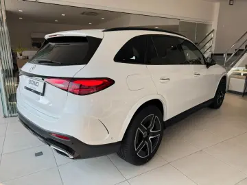 MERCEDES-BENZ GLC 220 d 4M AMG DISTRONIC 360 ESP TOP