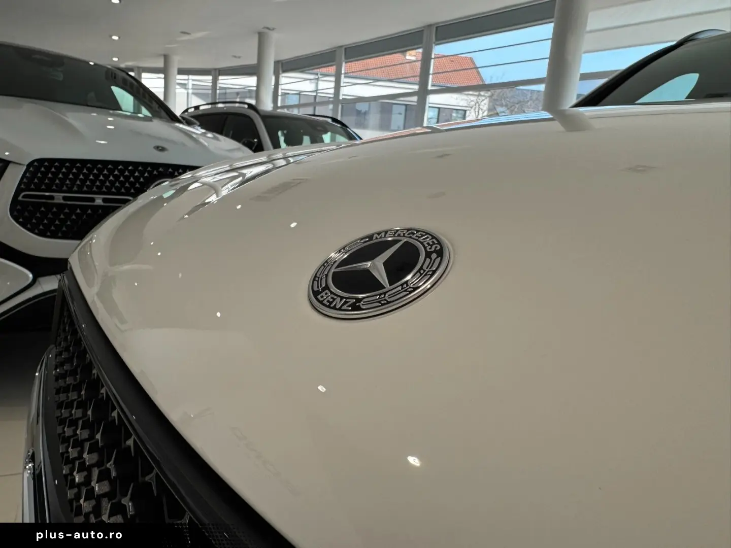 MERCEDES-BENZ GLC 220 d 4M AMG DISTRONIC 360 ESP TOP