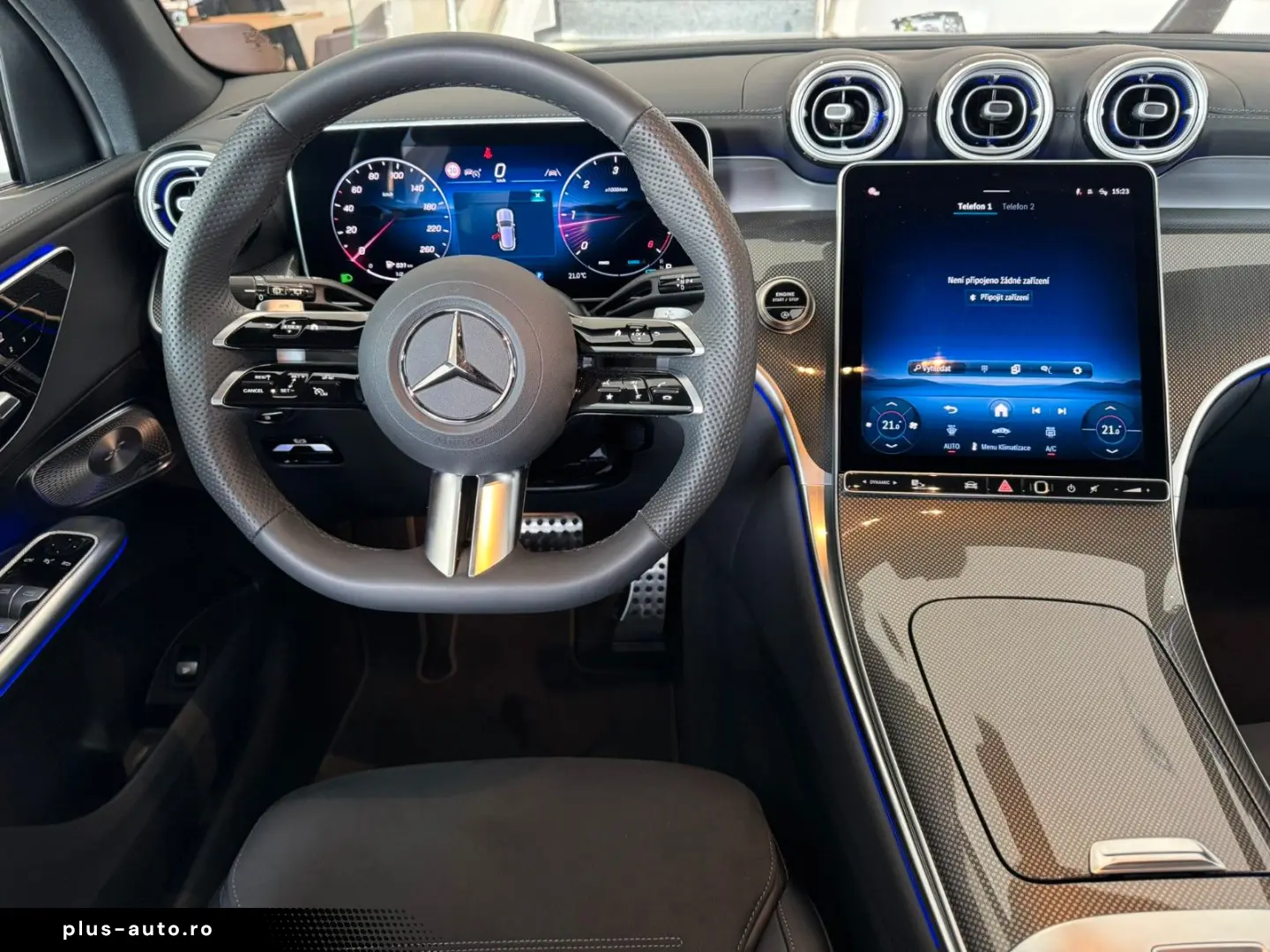 MERCEDES-BENZ GLC 220 d 4M AMG DISTRONIC 360 ESP TOP