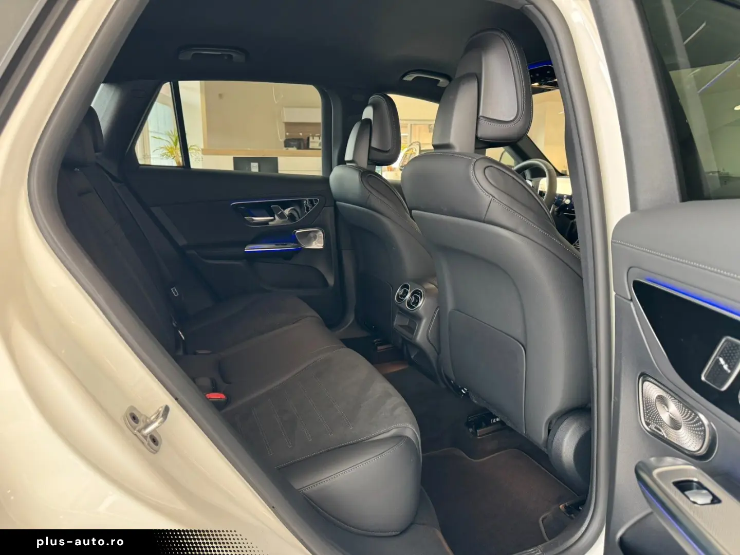 MERCEDES-BENZ GLC 220 d 4M AMG DISTRONIC 360 ESP TOP