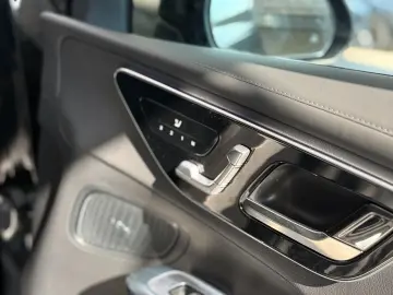 MERCEDES-BENZ Coupe GLC 220d 4M AMG Line Memory pano