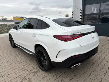 MERCEDES-BENZ Coupe GLC 220d 4M AMG Line Burmester Digital L