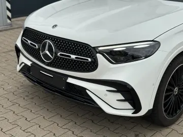 MERCEDES-BENZ Coupe GLC 220d 4M AMG Line Burmester Digital L