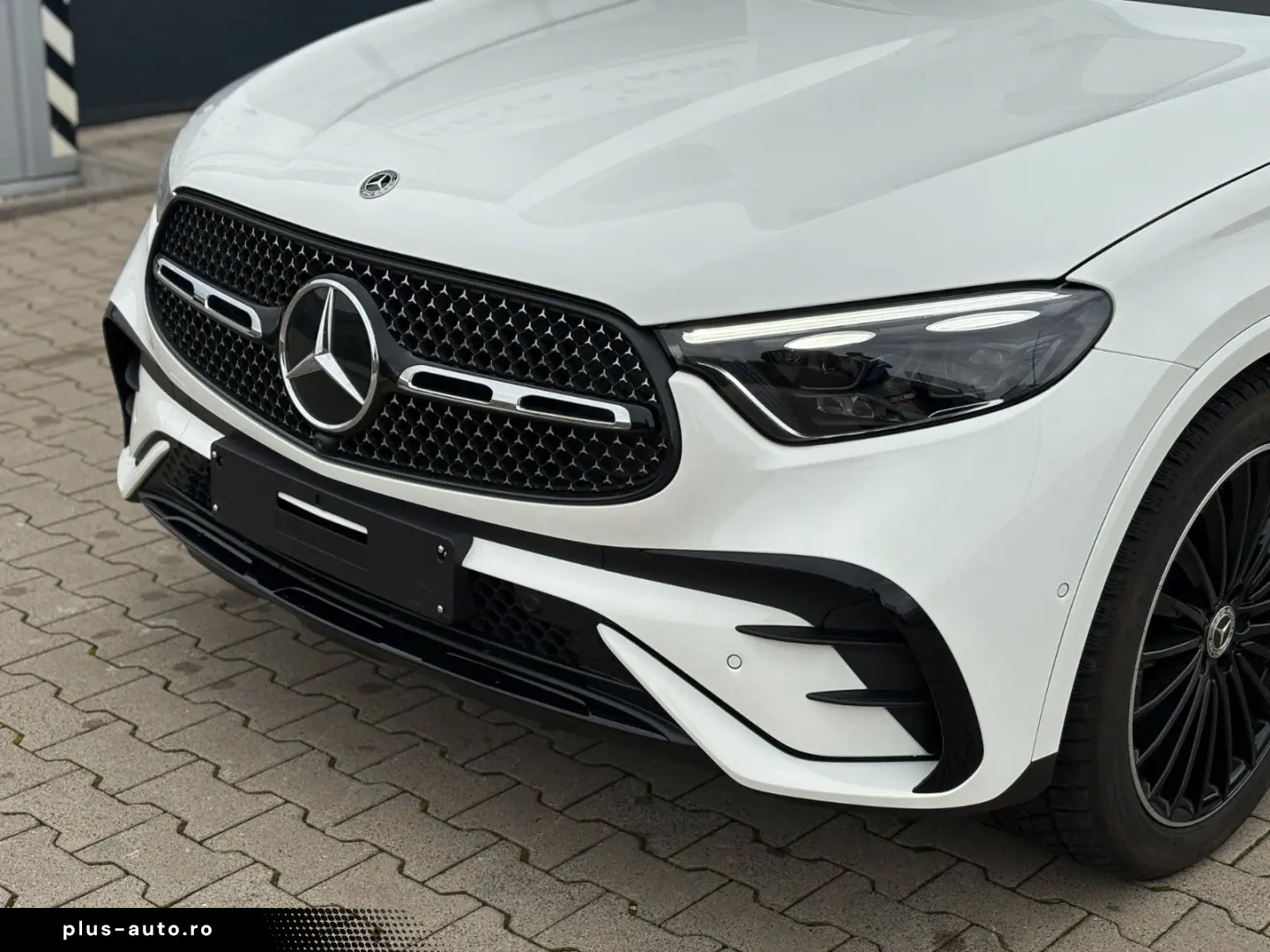 MERCEDES-BENZ Coupe GLC 220d 4M AMG Line Burmester Digital L