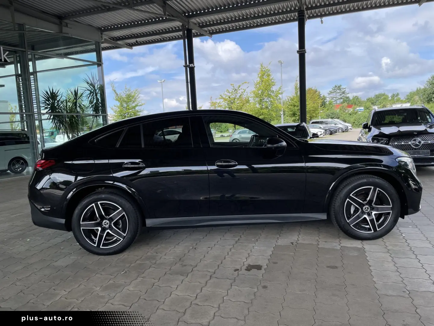 MERCEDES-BENZ GLC 300 d 4M Coupé AMG Premium Plus Night AHK