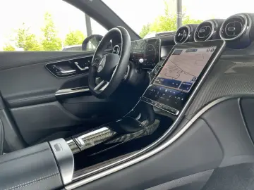 MERCEDES-BENZ GLC 300 d 4M Coupé AMG Premium Plus Night AHK