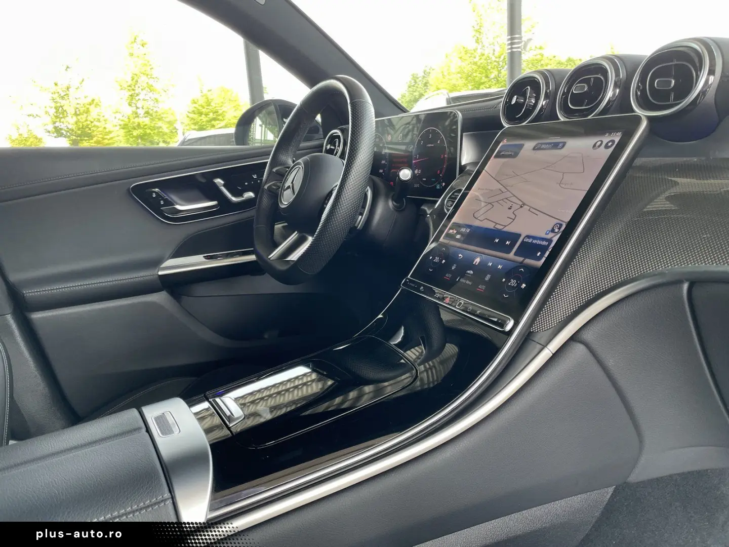 MERCEDES-BENZ GLC 300 d 4M Coupé AMG Premium Plus Night AHK