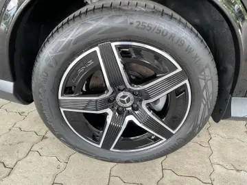 MERCEDES-BENZ GLC 300 d 4M Coupé AMG Premium Plus Night AHK