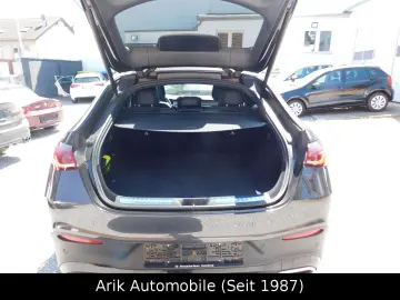 MERCEDES-BENZ GLC 300 d 4M AMG Line INT EXT PANO Night 360