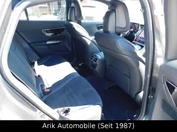 MERCEDES-BENZ GLC 300 d 4M AMG Line INT EXT PANO Night 360