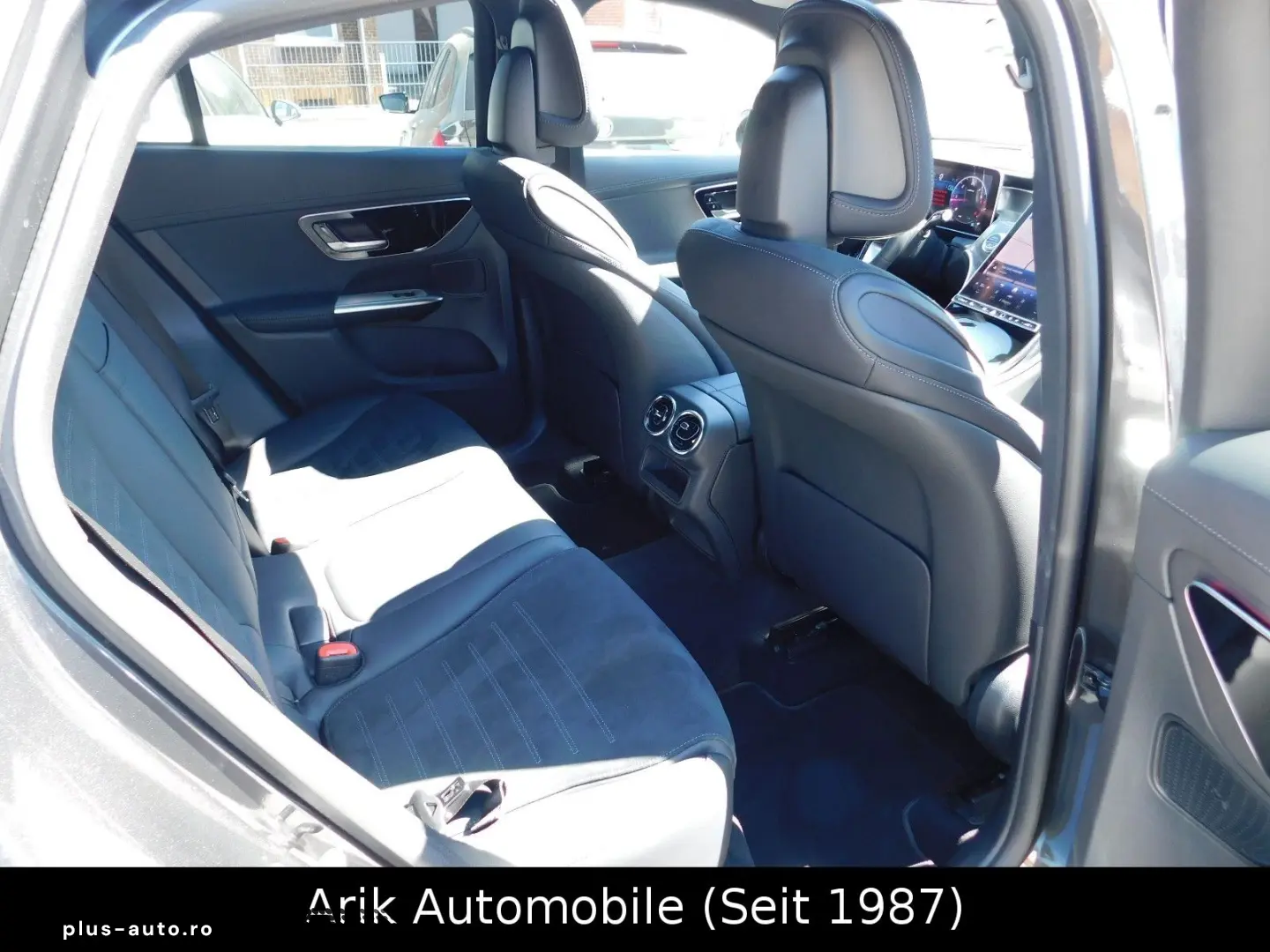 MERCEDES-BENZ GLC 300 d 4M AMG Line INT EXT PANO Night 360