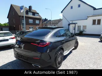 MERCEDES-BENZ GLC 300 d 4M AMG Line INT EXT PANO Night 360