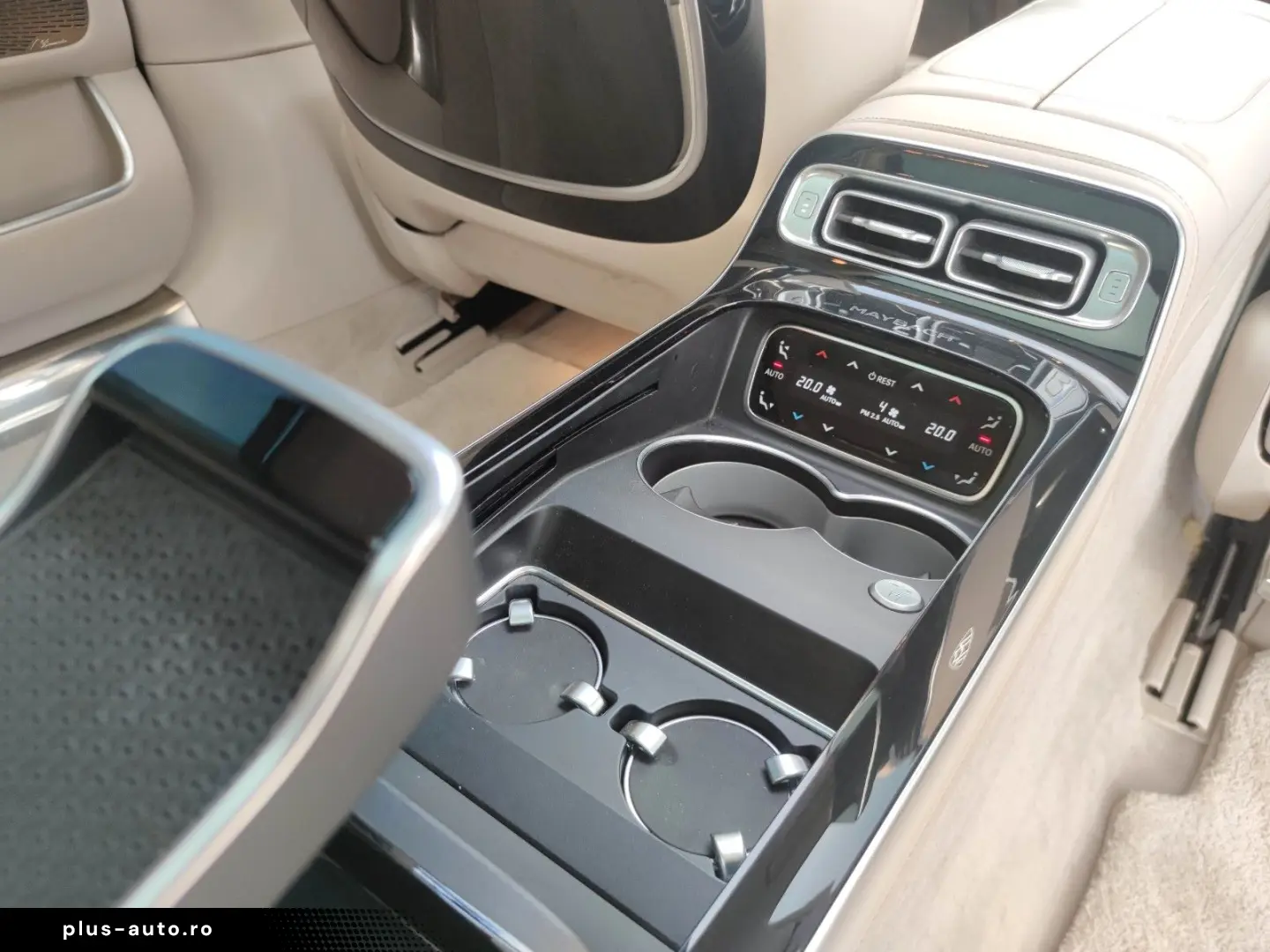 MERCEDES-BENZ S 680 V12 Maybach Manufaktur 4 seats