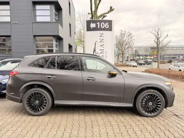 MERCEDES-BENZ GLC 300 de 4Matic 9G-TRONIC AMG Line Advanced