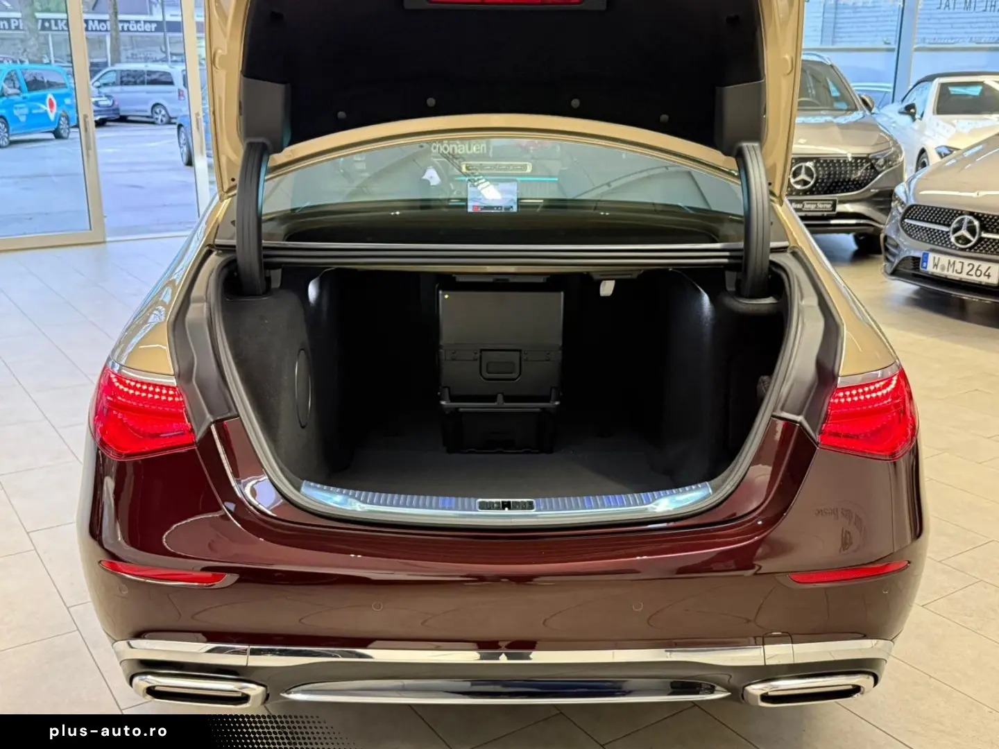 MERCEDES-BENZ S 680 Maybach TWO TONE RED GOLD 4 SEAT