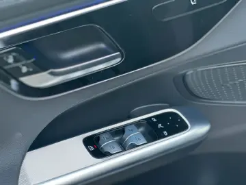 MERCEDES-BENZ Coupe GLC 220d 4M AMG LINE Pano Burmester