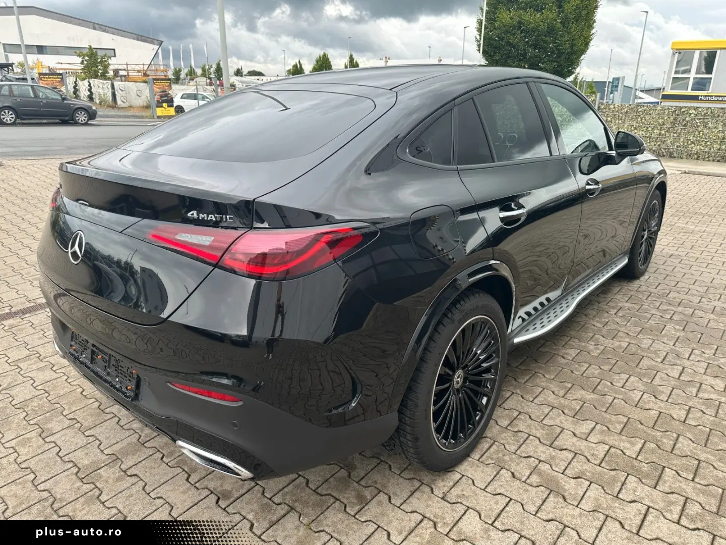 MERCEDES-BENZ GLC 300 d 4M Coupe  AMG Line Pano Burm&hellip;