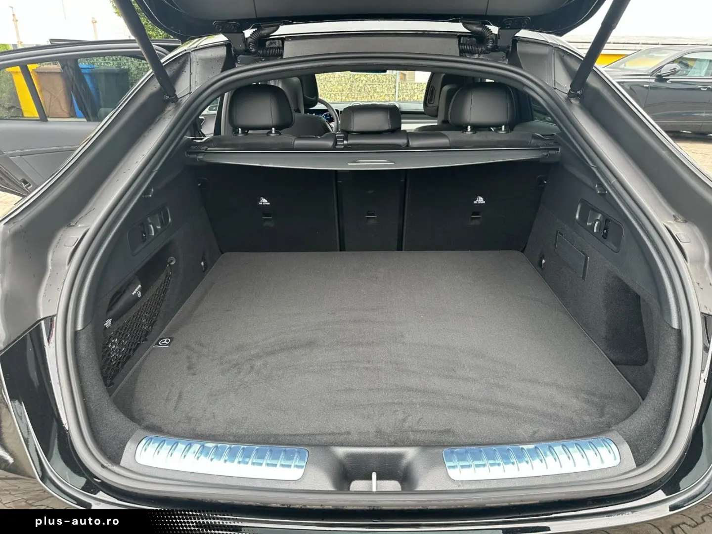 MERCEDES-BENZ GLC 300 d 4M Coupe  AMG Line Pano Burm&hellip;