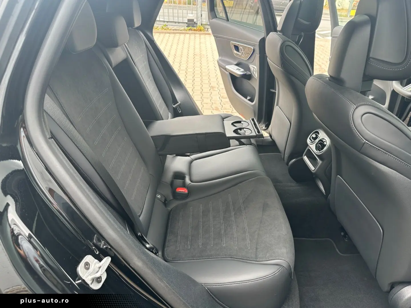 MERCEDES-BENZ GLC 300 d 4M Coupe  AMG Line Pano Burm&hellip;