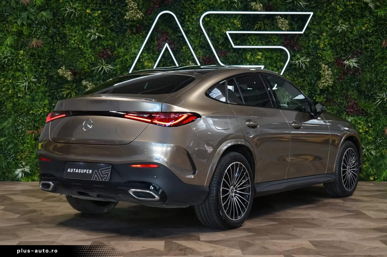 MERCEDES-BENZ GLC 220d 4M COUPÉ PPF TOW 360 55.661€ NETTO