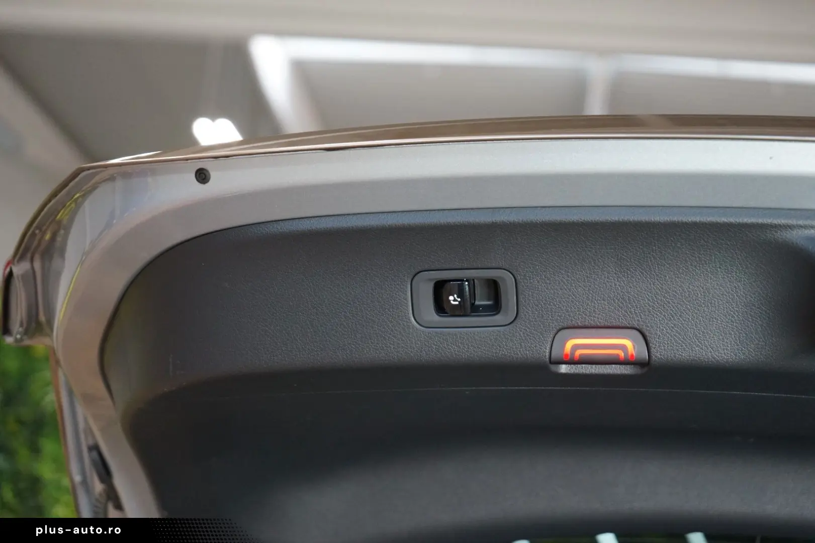 MERCEDES-BENZ GLC 220d 4M COUPÉ PPF TOW 360 55.661€ NETTO