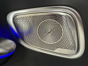 MERCEDES-BENZ GLC 300 d Coupe 4M AMG BURM. PANO MEMORY NIGHT