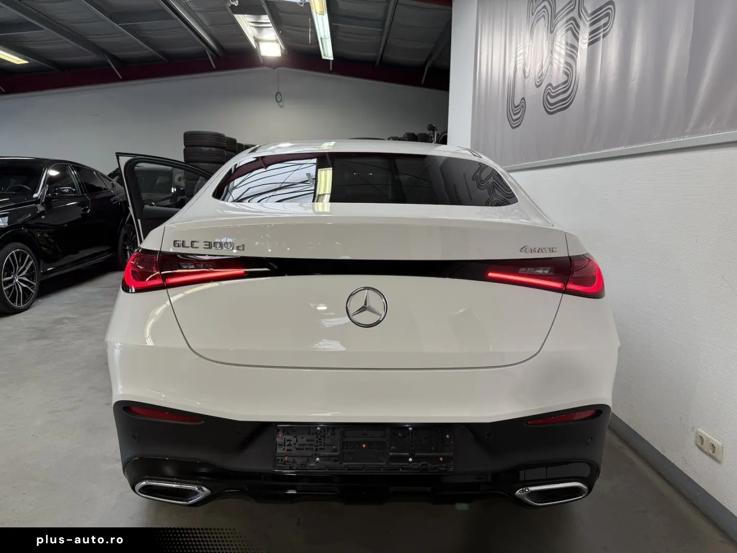 MERCEDES-BENZ GLC 300 d Coupe 4M AMG BURM. PANO MEMORY NIGHT