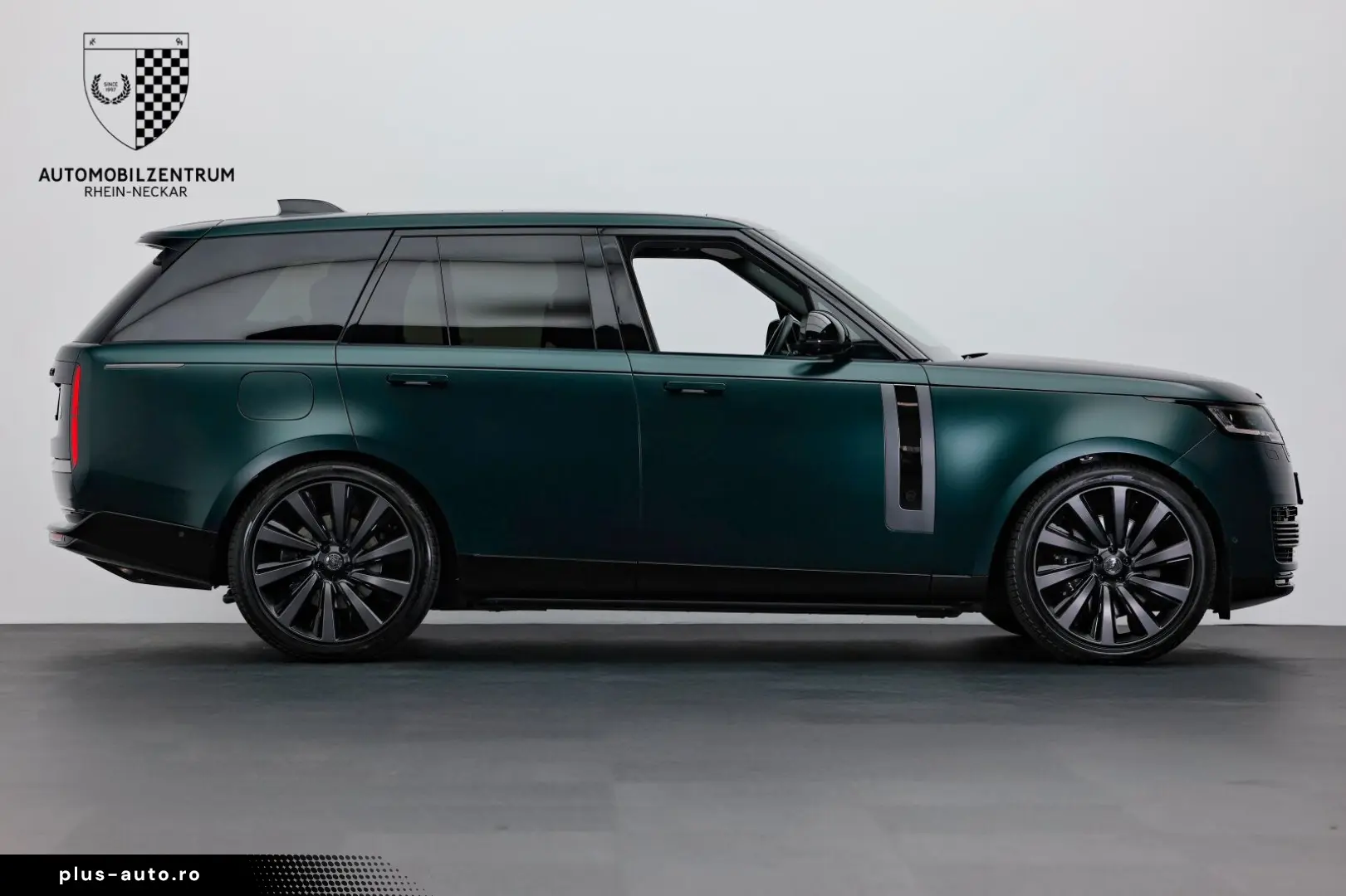 LAND ROVER Range Rover P615 SV Sonderlack FondEntertainment