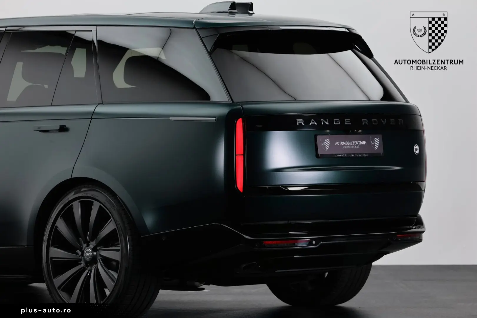 LAND ROVER Range Rover P615 SV Sonderlack FondEntertainment