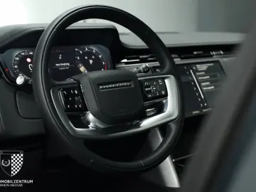 LAND ROVER Range Rover P615 SV Sonderlack FondEntertainment