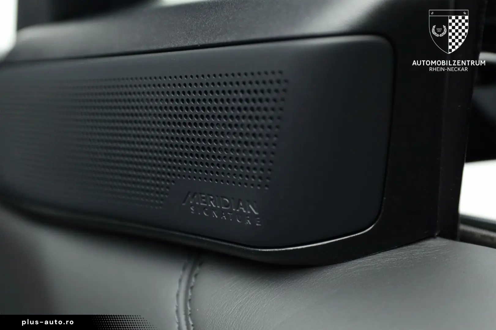 LAND ROVER Range Rover P615 SV Sonderlack FondEntertainment