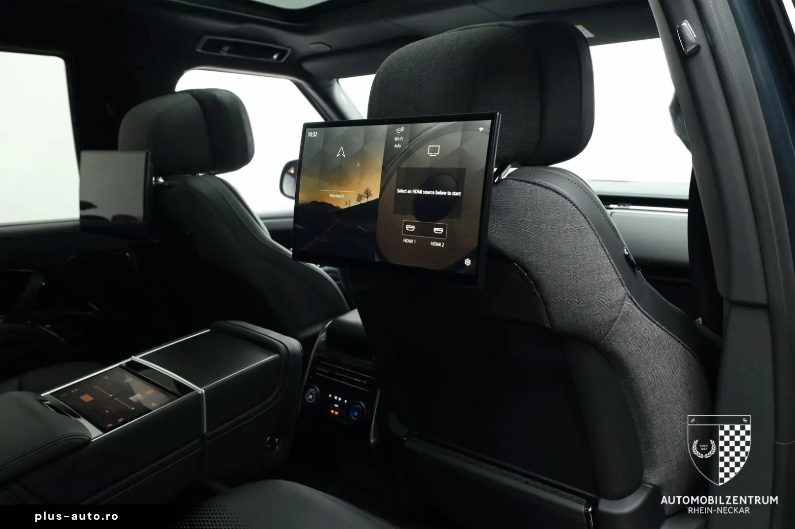 LAND ROVER Range Rover P615 SV Sonderlack FondEntertainment