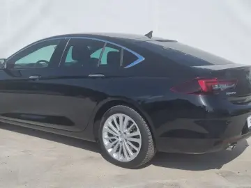 Opel Insignia Grand Sport 2.0 Turbo