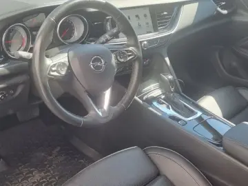 Opel Insignia Grand Sport 2.0 Turbo
