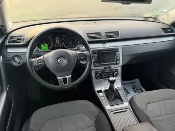 Volkswagen Passat 1.6 TDI Comfortline BlueMotion