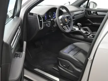PREDARE LEASING PORSCHE CAYENNE E-HYBRID 462CP PLATINUM
