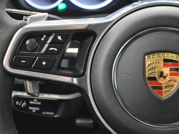 PREDARE LEASING PORSCHE CAYENNE E-HYBRID 462CP PLATINUM