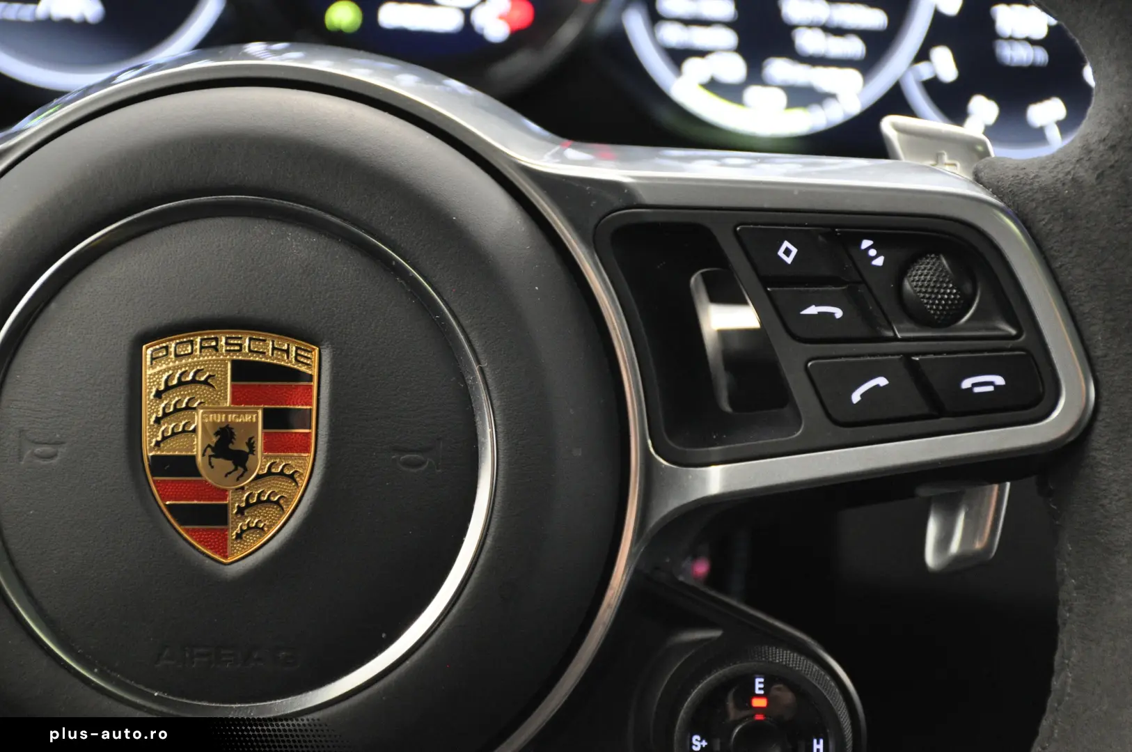 PREDARE LEASING PORSCHE CAYENNE E-HYBRID 462CP PLATINUM