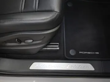 PREDARE LEASING PORSCHE CAYENNE E-HYBRID 462CP PLATINUM