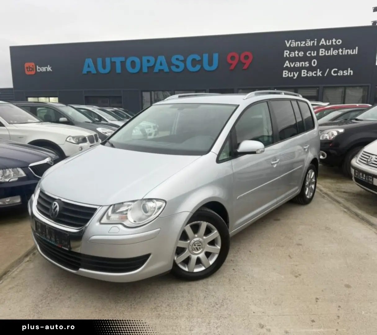 Volkswagen Touran 1.6 United 7 LOCURI