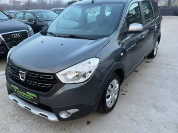 Dacia Lodgy 1.5 dCi Diesel Stepway Celebration 7 LOCURI