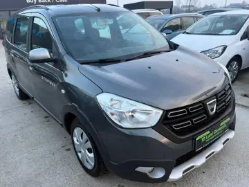 Dacia Lodgy 1.5 dCi Diesel Stepway Celebration 7 LOCURI