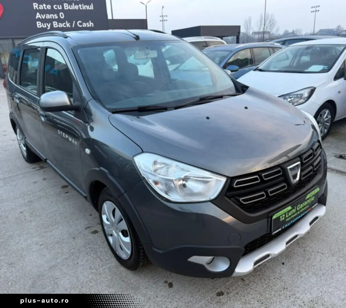 Dacia Lodgy 1.5 dCi Diesel Stepway Celebration 7 LOCURI